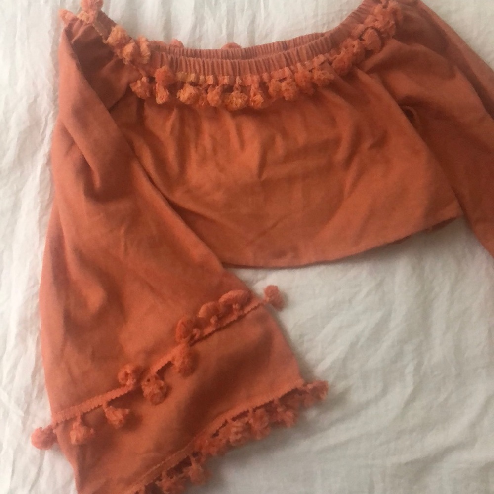 Pom Pom summer cropped shirt